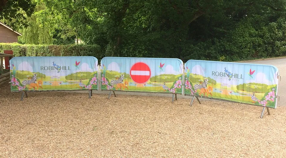 How to Manage Crowd Control: 3 Best Strategies for Safe Events 3 Elite crowd barrier covers in use at Robin Hill Country Park